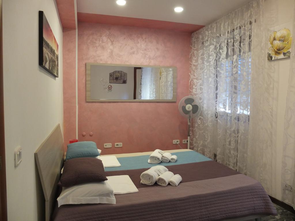 Maxim Rooms โรม ภายนอก รูปภาพ
