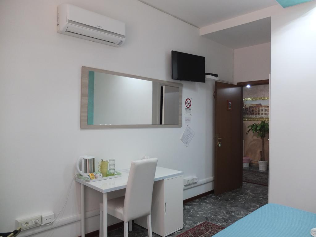 Maxim Rooms โรม ภายนอก รูปภาพ