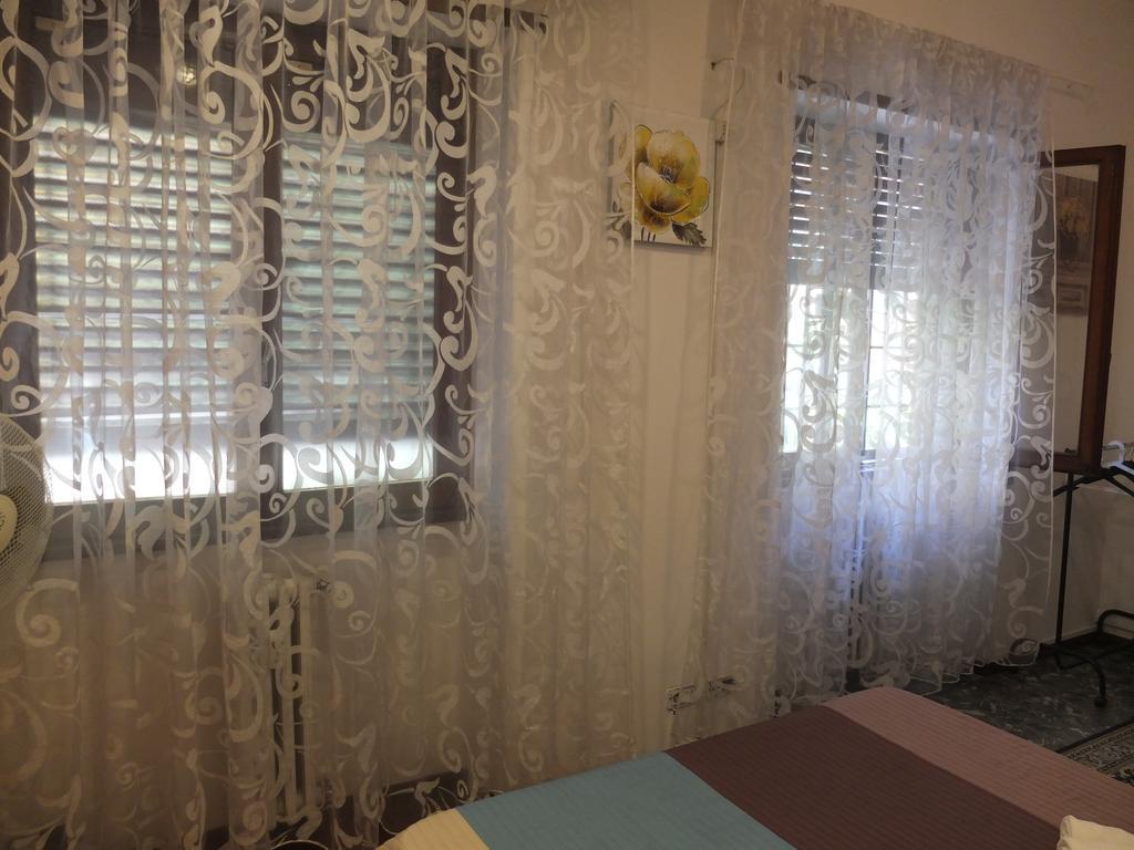 Maxim Rooms โรม ภายนอก รูปภาพ