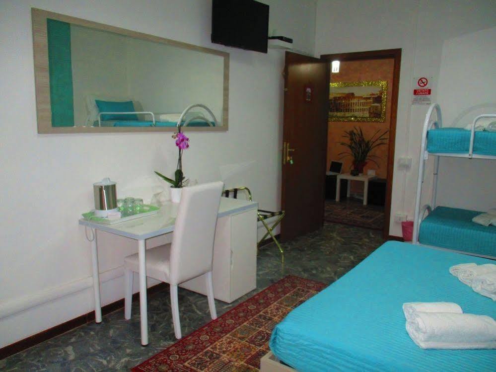 Maxim Rooms โรม ภายนอก รูปภาพ