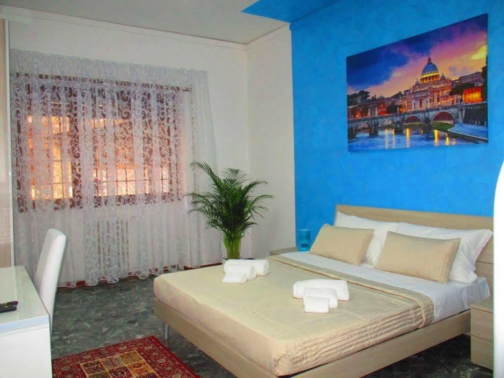Maxim Rooms โรม ภายนอก รูปภาพ