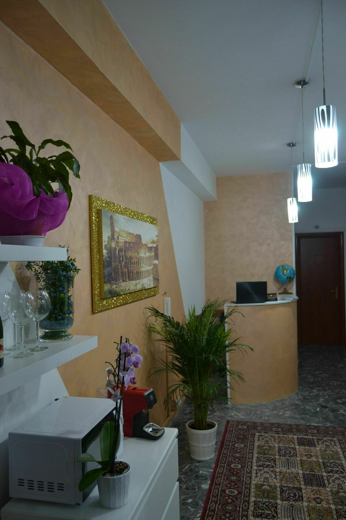 Maxim Rooms โรม ภายนอก รูปภาพ