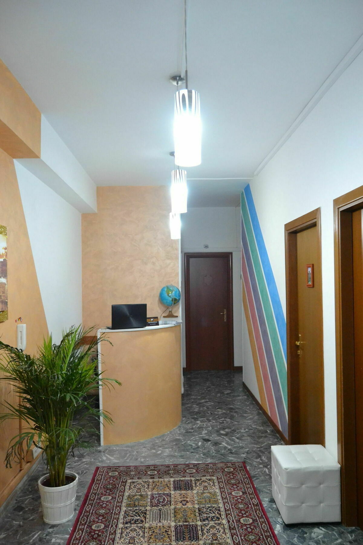 Maxim Rooms โรม ภายนอก รูปภาพ